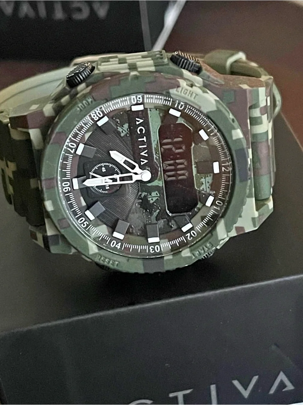 Activa X Invicta Men's Analog & Digital Watch - 47mm. Camouflage. Green